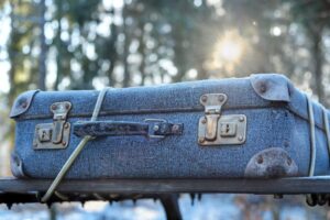 Auch im Winter kann man gut seinen Reisekoffer für Abenteuer packen